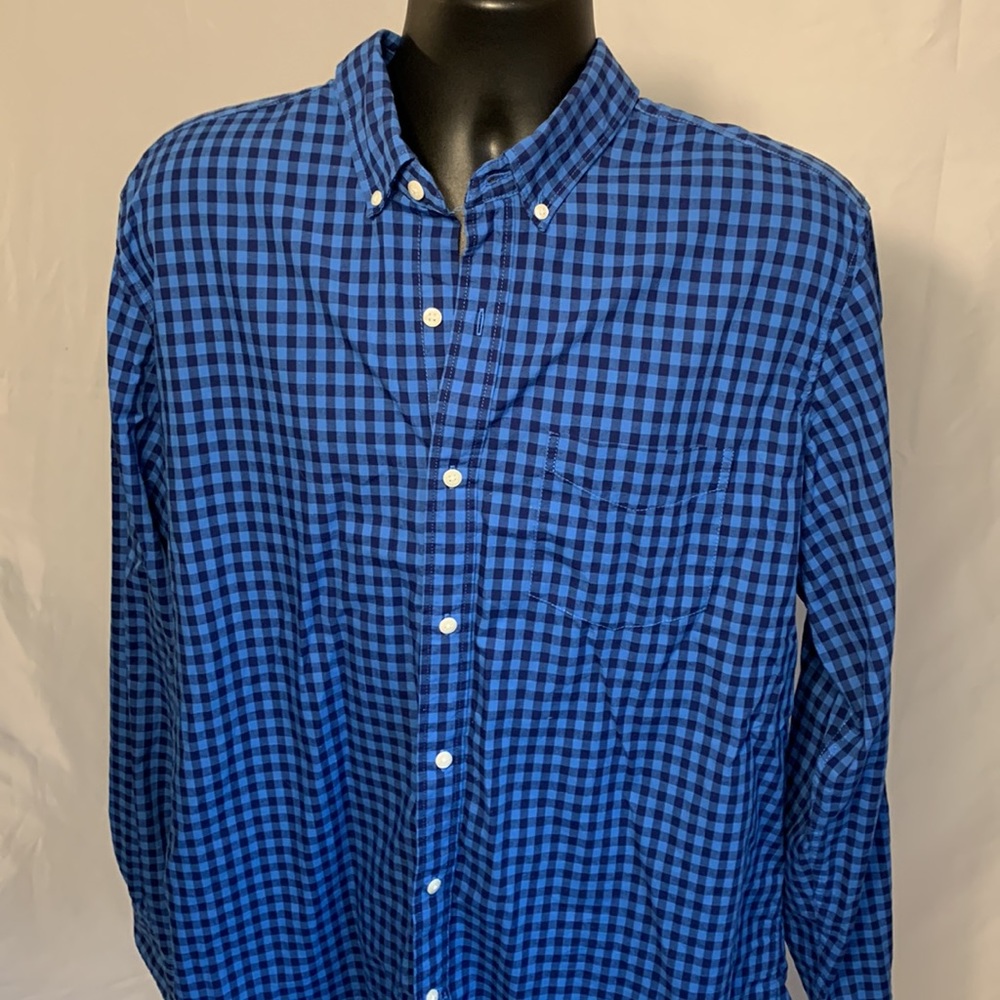 Gap Men’s Button Down Shirt - Picture 2 of 6